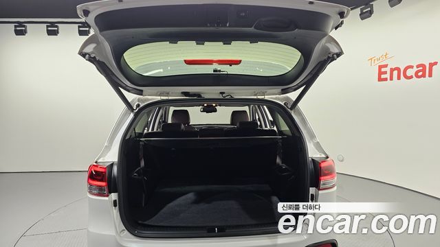 Kia Sorento Diesel 2.0 2WD Noblesse 2017 — фото 20