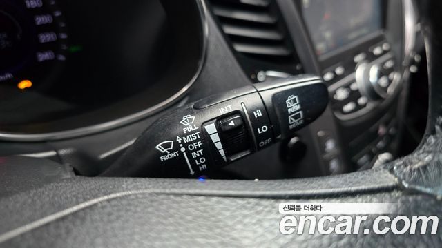 Hyundai Santa Fe (DM) Diesel(e-VGT) 2.2 2WD Exclusive 2013 — фото 17