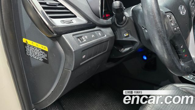 Hyundai Santa Fe (DM) Diesel(e-VGT) 2.2 2WD Exclusive 2013 — фото 18