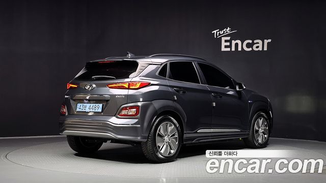 Hyundai Kona Electric Premium 2019 — фото 2