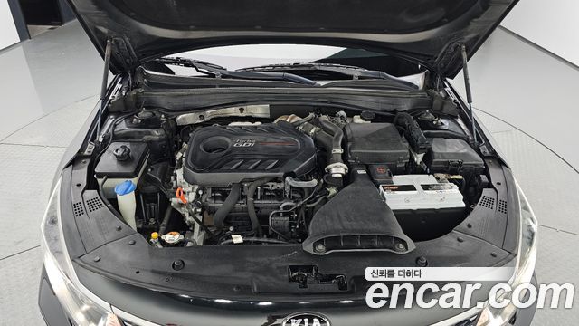Kia K5 (II) 2.0 Turbo SX Noblesse special 2016 — фото 6