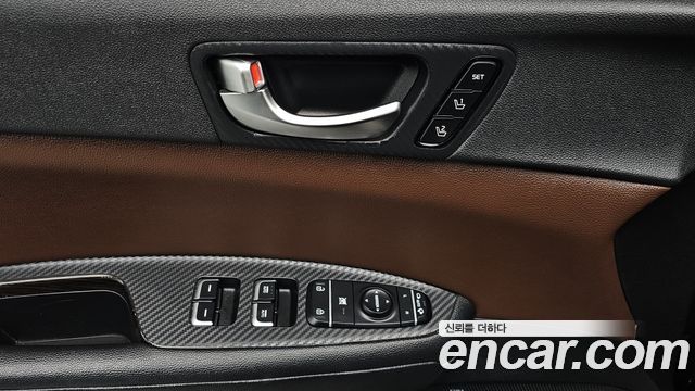 Kia K5 (II) 2.0 Turbo SX Noblesse special 2016 — фото 24