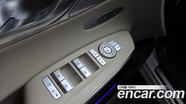 Genesis GV70 2.2 Diesel 2WD 2021 — фото 13
