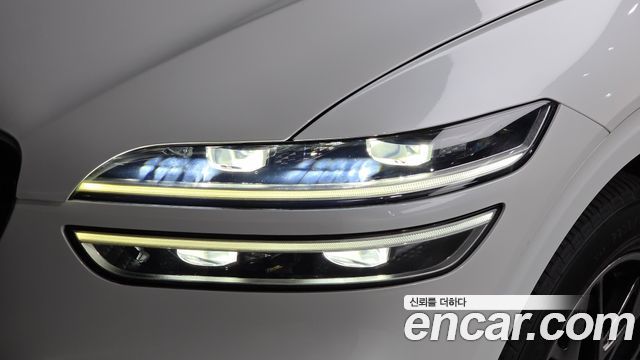 Genesis GV70 2.2 Diesel 2WD 2021 — фото 22