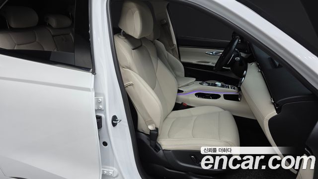Genesis GV70 2.2 Diesel 2WD 2021 — фото 26