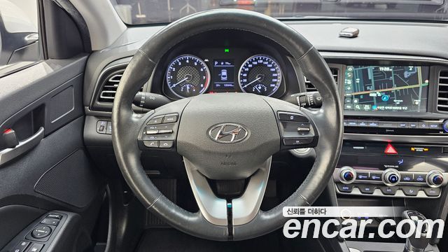 Hyundai Avante (AD) 1.6 Smart 2019 — фото 13