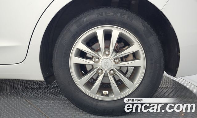 Hyundai Avante (AD) 1.6 Smart 2019 — фото 21