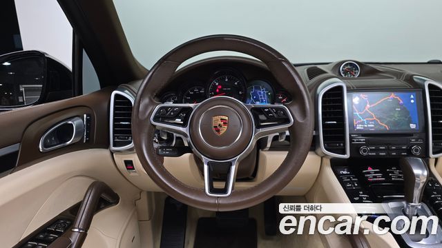 Porsche Cayenne 3.0 Diesel Platium Edition 958 2017 — фото 12