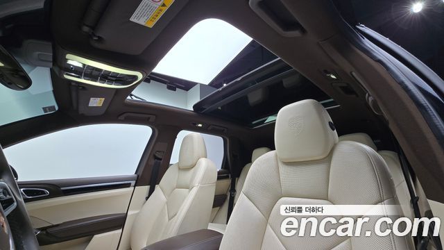 Porsche Cayenne 3.0 Diesel Platium Edition 958 2017 — фото 19