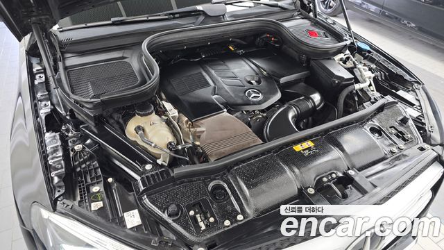 Mercedes-Benz GLE-Class (W167) GLE300d 4MATIC 2019 — фото 6