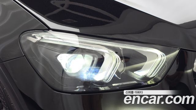 Mercedes-Benz GLE-Class (W167) GLE300d 4MATIC 2019 — фото 22