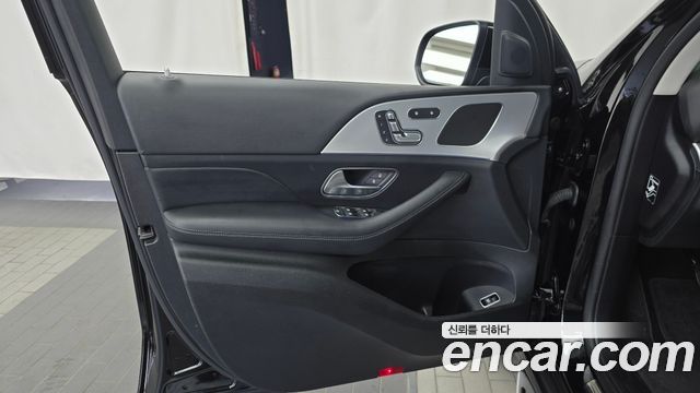 Mercedes-Benz GLE-Class (W167) GLE300d 4MATIC 2019 — фото 24