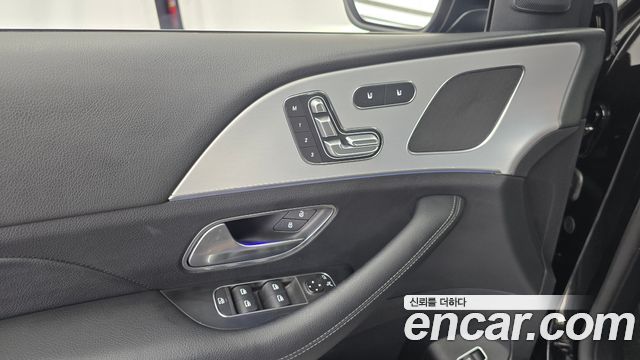 Mercedes-Benz GLE-Class (W167) GLE300d 4MATIC 2019 — фото 28