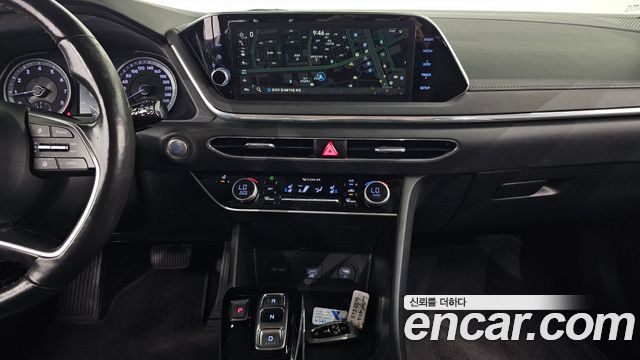 Hyundai Sonata (DN8) 2.0 LPG(rental car) Smart 2022 — фото 14