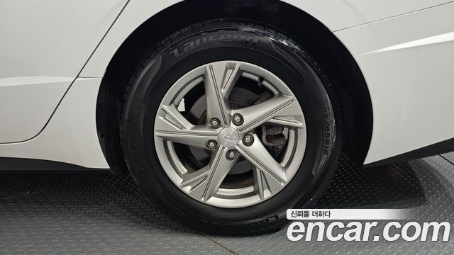 Hyundai Sonata (DN8) 2.0 LPG(rental car) Smart 2022 — фото 21