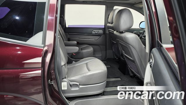 KG Mobility (SsangYong) Korando Turismo 2WD Extreme 9-seater 2015 — фото 12