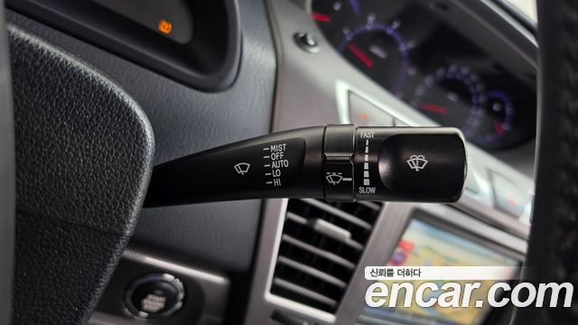 KG Mobility (SsangYong) Korando Turismo 2WD Extreme 9-seater 2015 — фото 15