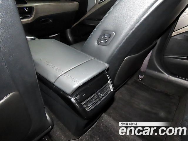 Kia K8 2.5 Gasoline 2WD Noblesse 2024 — фото 19
