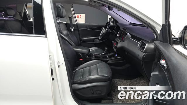 Kia Sorento Diesel 2.0 4WD Prestige 2016 — фото 11