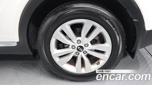 Kia Sorento Diesel 2.0 4WD Prestige 2016 — фото 21