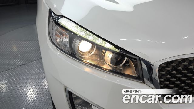 Kia Sorento Diesel 2.0 4WD Prestige 2016 — фото 22