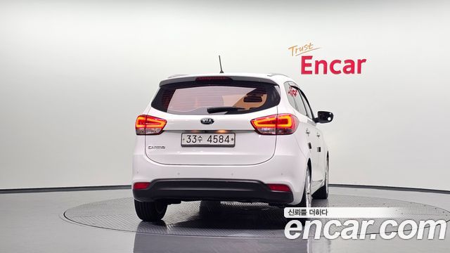 Kia Carens 2.0 LPi Prestige 2014 — фото 4