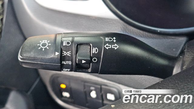 Kia Carens 2.0 LPi Prestige 2014 — фото 20