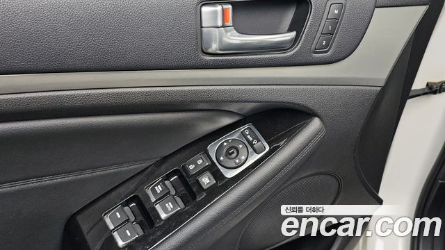 Kia K7 Hybrid 700h Prestige 2014 — фото 13