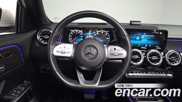 Mercedes-Benz EQB (X243) EQB300 4MATIC AMG Line 2023 — фото 13