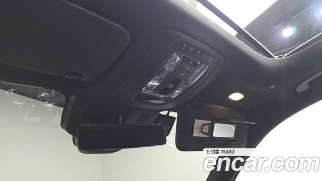 Mercedes-Benz EQB (X243) EQB300 4MATIC AMG Line 2023 — фото 19