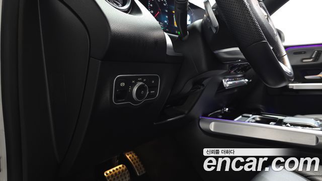 Mercedes-Benz EQB (X243) EQB300 4MATIC AMG Line 2023 — фото 30