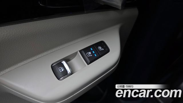 Kia Carnival (IV) HEV 7seater Gravity 2025 — фото 16