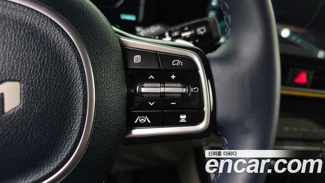 Kia Carnival (IV) HEV 7seater Gravity 2025 — фото 31
