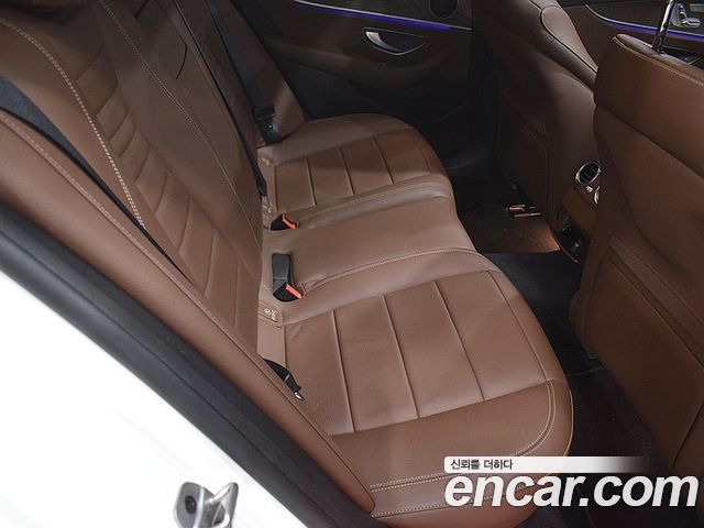 Mercedes-Benz E-Class (W213) E250 Exclusive 2022 — фото 5