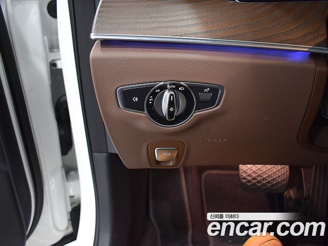 Mercedes-Benz E-Class (W213) E250 Exclusive 2022 — фото 15
