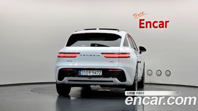 Genesis GV70 2.2 Diesel AWD 2021 — фото 4