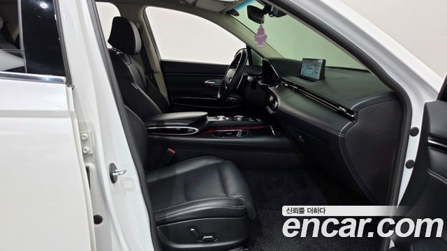 Genesis GV70 2.2 Diesel AWD 2021 — фото 9