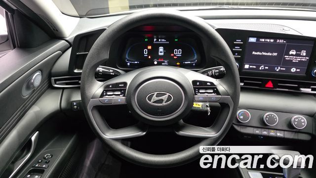 Hyundai Avante (CN7) 1.6 LPi (Rent car) Smart 2024 — фото 13