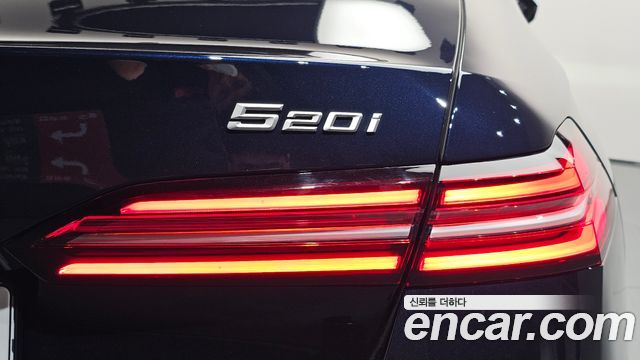 BMW 5 Series (G60) 520i M Sport 2026 — фото 23