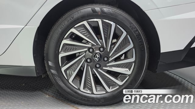 Hyundai Sonata The Edge Hybrid (DN8) Premium 2024 — фото 21