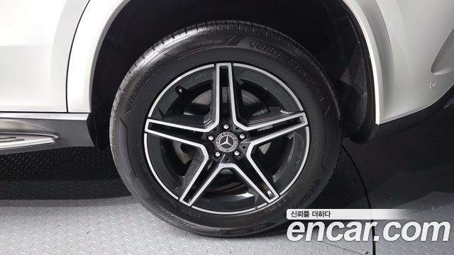 Mercedes-Benz GLE-Class (W167) GLE450 4MATIC 2019 — фото 5