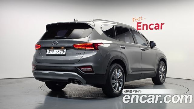 Hyundai Santa Fe (TM) Diesel 2.0 2WD Exclusive 2019 — фото 2