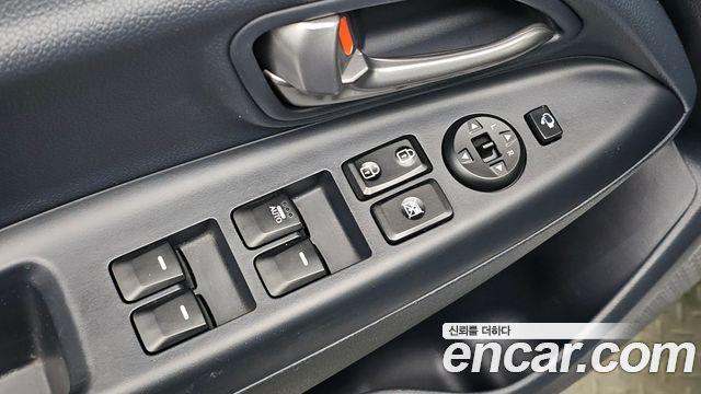 Kia Pride 1.6 GDI Sedan Luxury 2012 — фото 16