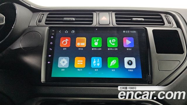 Kia Pride 1.6 GDI Sedan Luxury 2012 — фото 19