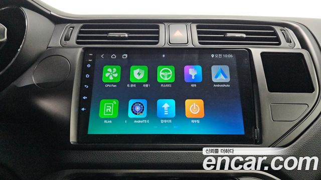 Kia Pride 1.6 GDI Sedan Luxury 2012 — фото 21