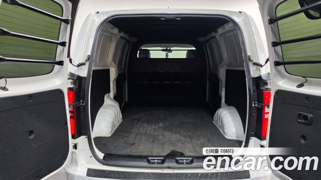 Hyundai Grand Starex Van 3-Seater Smart 2019 — фото 20