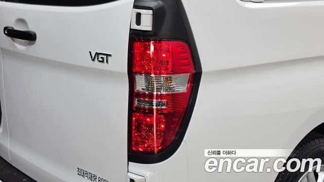 Hyundai Grand Starex Van 3-Seater Smart 2019 — фото 23