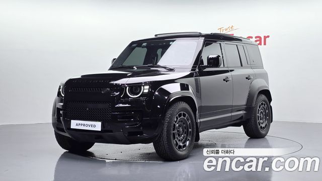 Land Rover Defender (L663) 110 P635 Octa Black