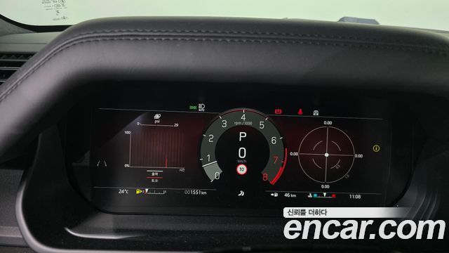 Land Rover Defender (L663) 110 P635 Octa Black 2026 — фото 8