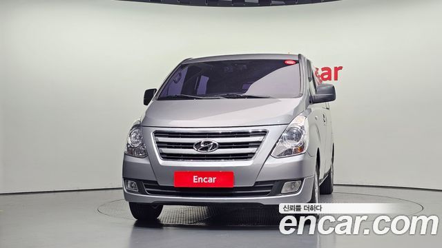 Hyundai Grand Starex 5-Seater VAN Modern 2018 — фото 3